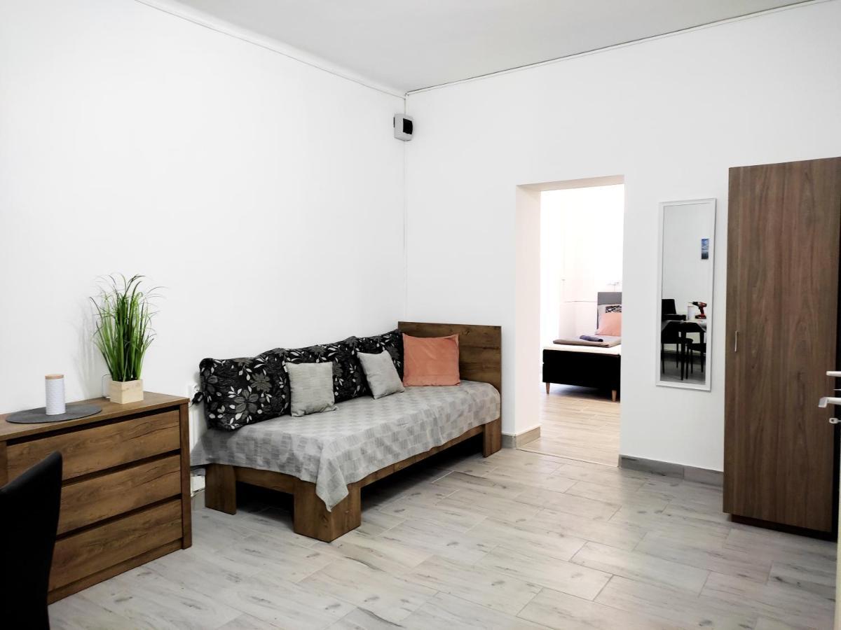 Dunapart Apartment Vac Exterior photo