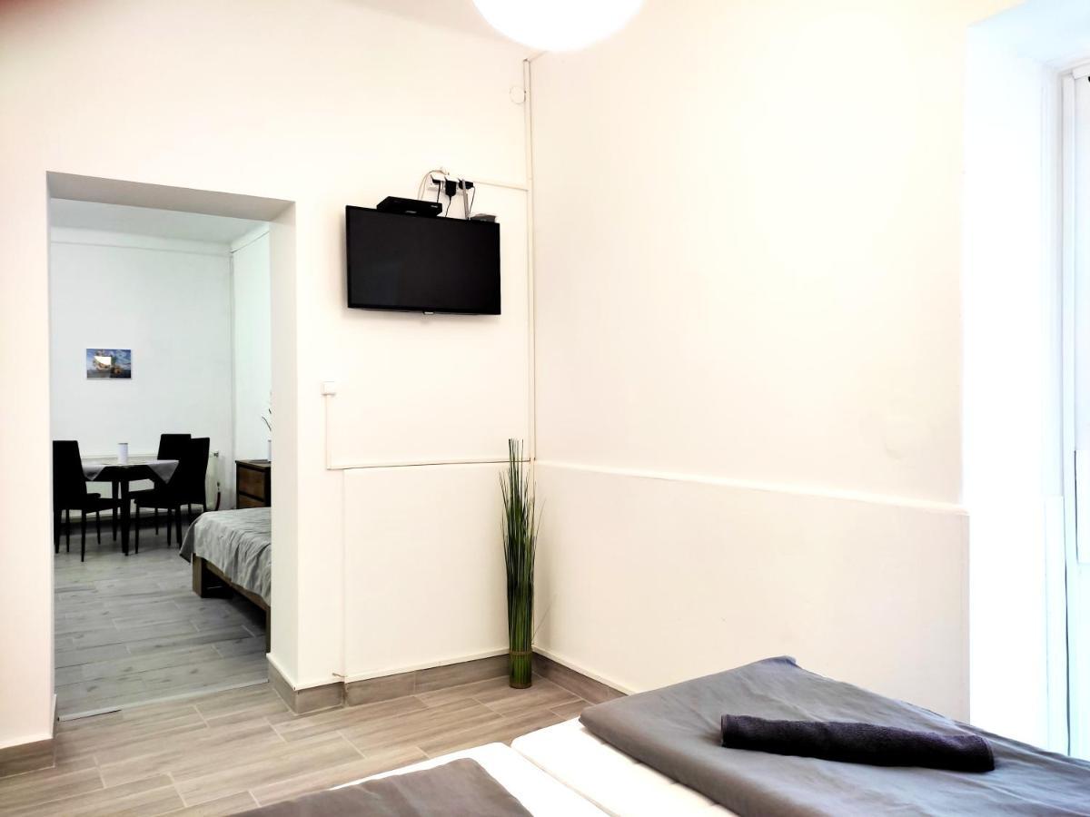 Dunapart Apartment Vac Exterior photo
